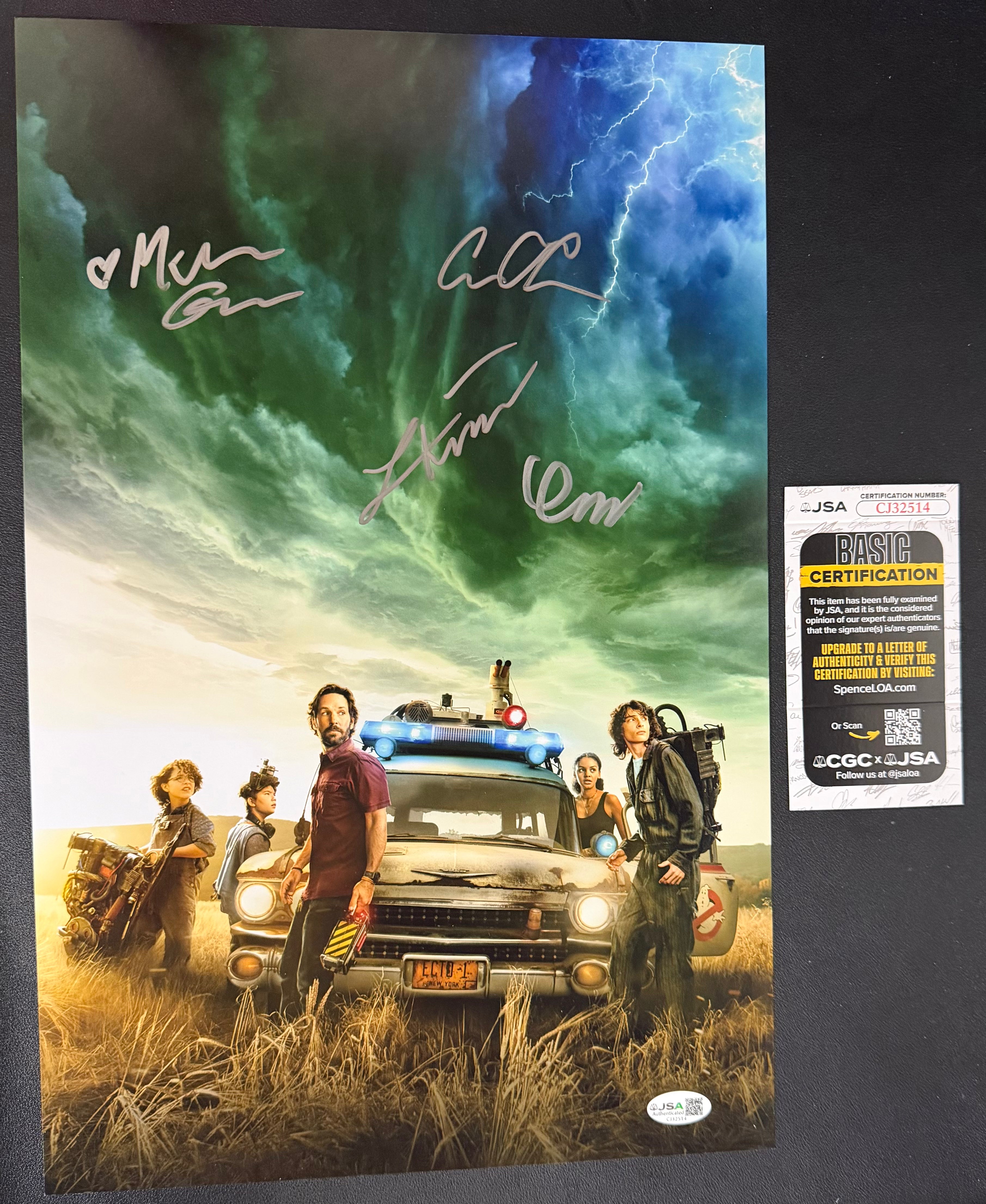 Finn Wolfhard, McKenna Grace, Logan Kim, Celeste O'Connor Signed 11X17 Ghostbusters: Afterlife Cast Photo - JSA COA