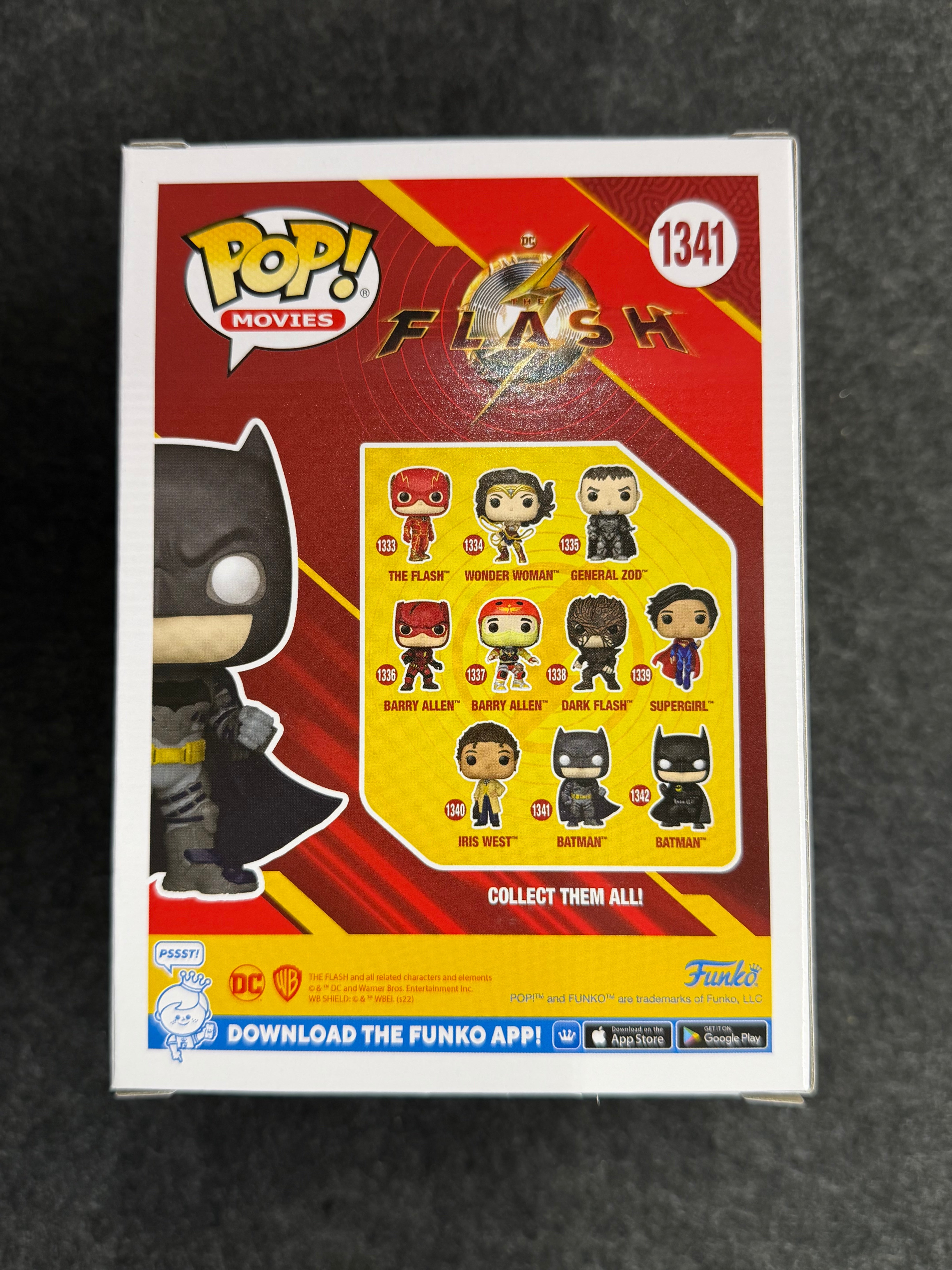 Ben Affleck Signed The Flash Batman #1341 Funko - Beckett Witnessed COA
