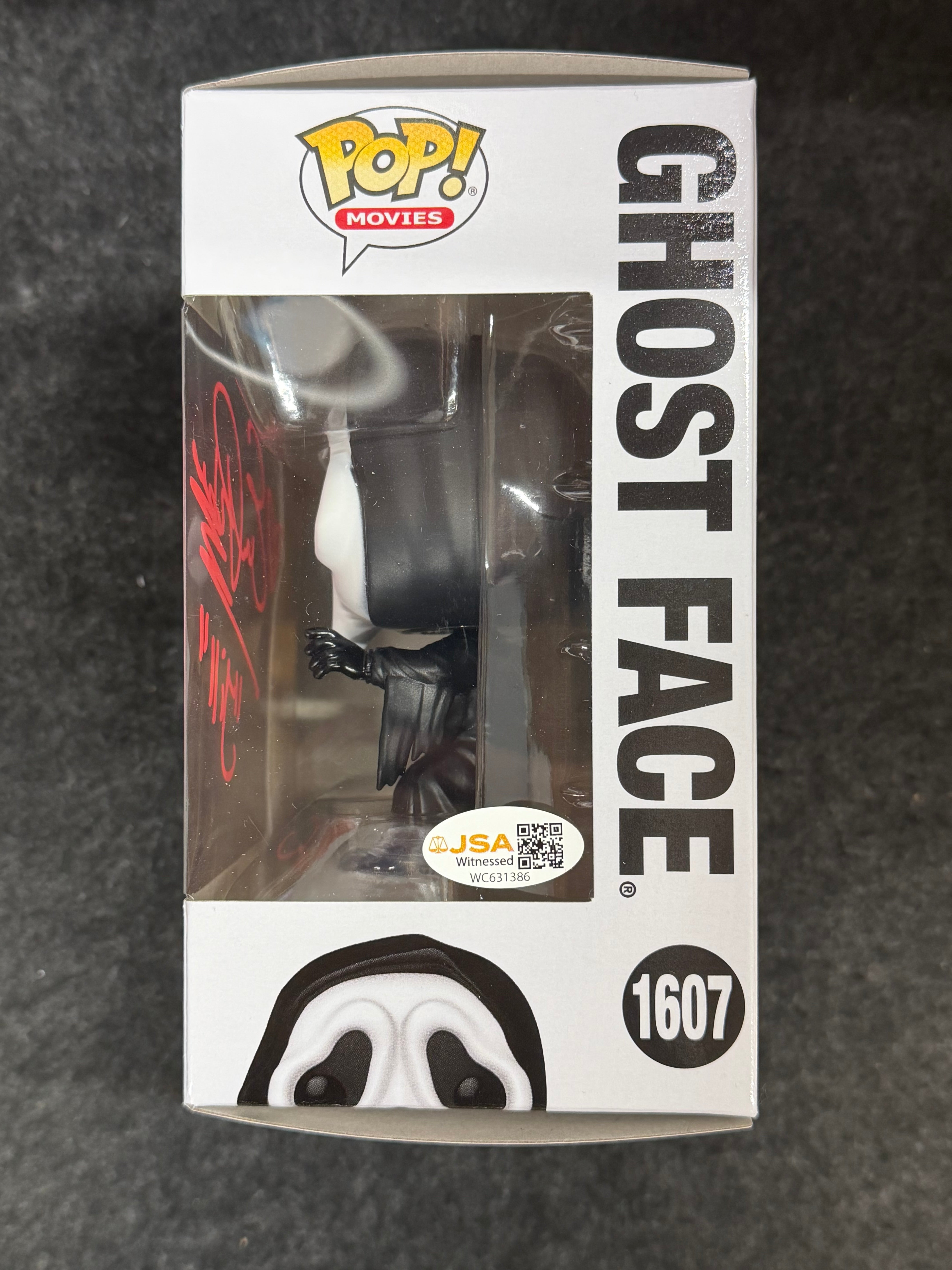 Emma Roberts Signed Ghost Face #1607 Funko - JSA Witnessed